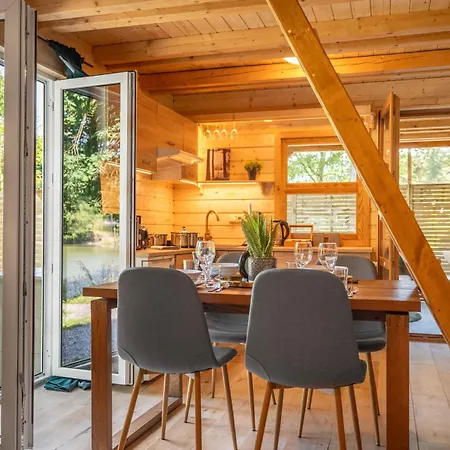 Magic New Cozy Tiny House At Private Rehenice