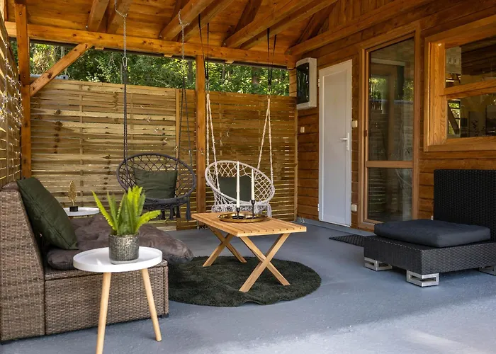 Magic New Cozy Tiny House At Private Rehenice